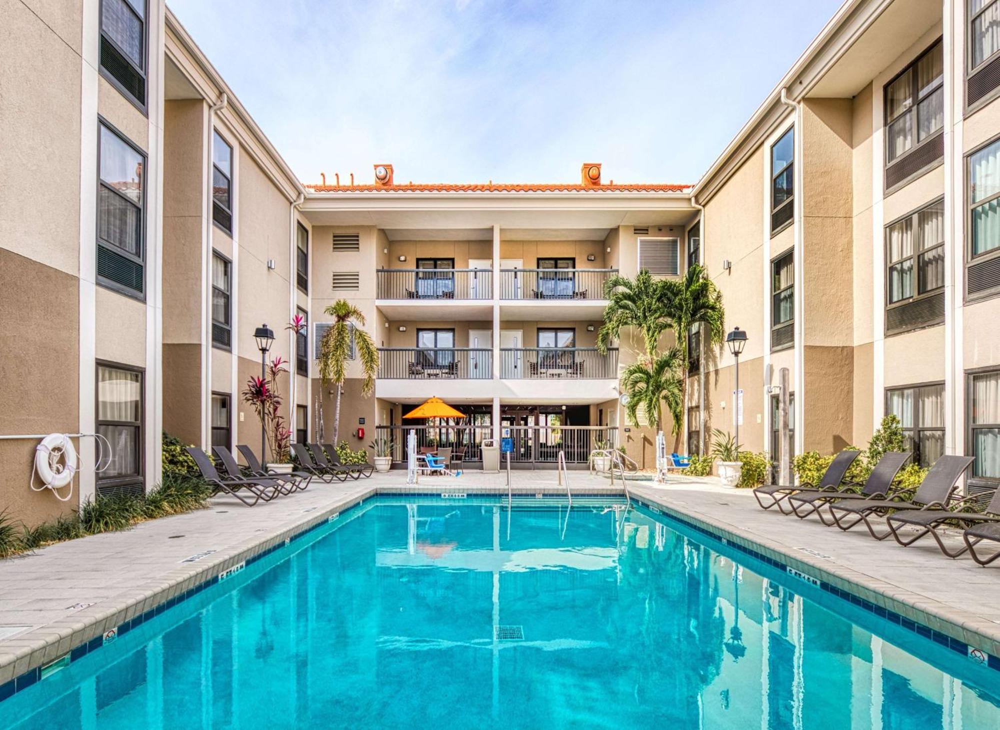Hampton Inn & Suites Orlando-East Ucf Alafaya Exteriör bild